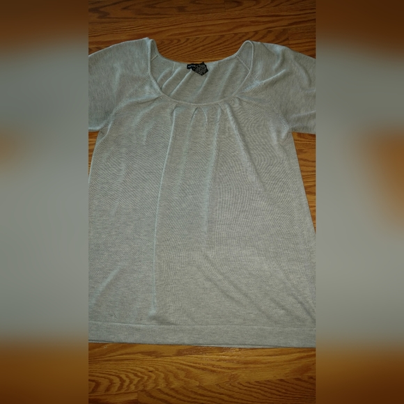 New York and Company Sweater Top - Picture 2 of 5